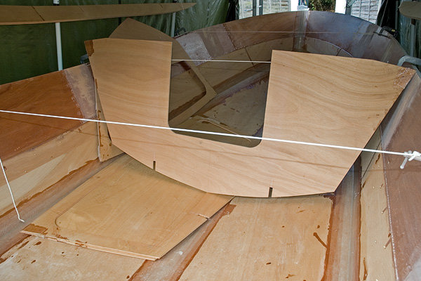 C17: Frames cut out.
Well, storage is short, so cut the frames out and storing them in the boat, for now...
