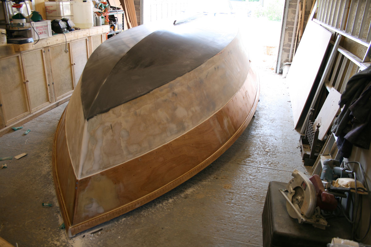 upper hull panels faired & sealed with a coat of epoxy
