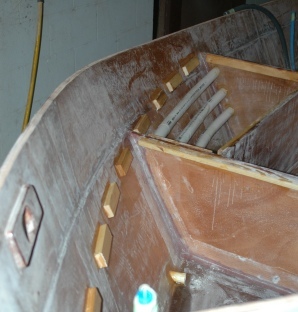 bow cleats and tubes.JPG