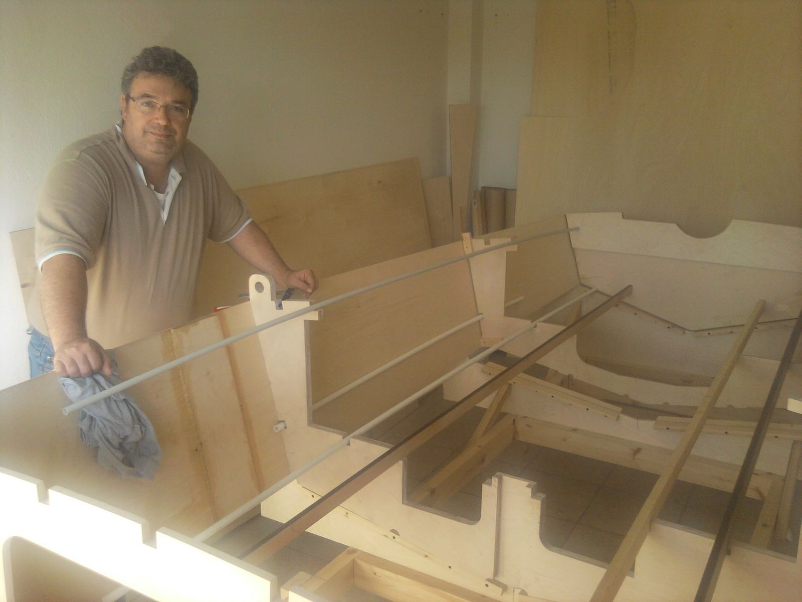 Building a boat is a happy thing!!!
As you can see I have modified the Frames a little buy adding Gunwale supports 
